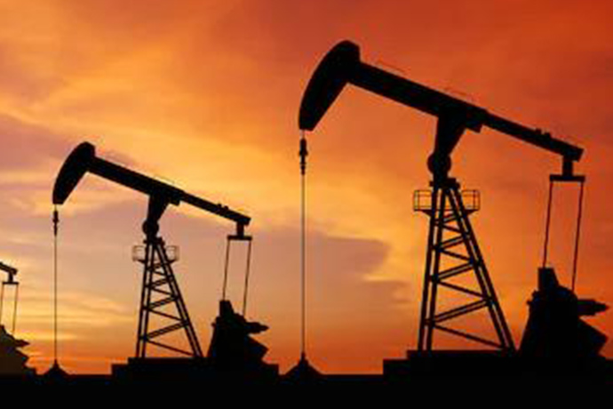 石油卖家“消失” 几乎都在看涨油价！期货市场多头是空头12倍