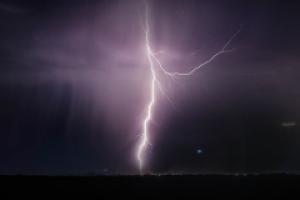 太疯狂！布林肯一句话 油价暴涨10%，欧元惨跌，美元冲击100大关，黄金逼近2000美元